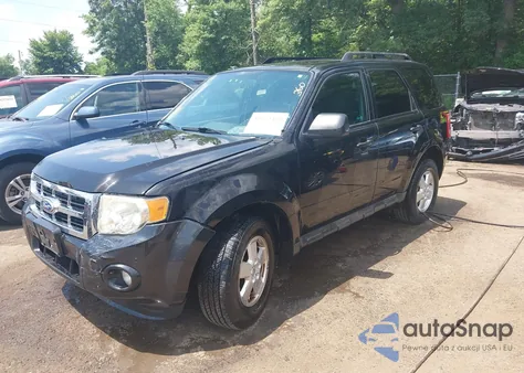 2011 Ford Escape Xlt from USA, damaged, VIN 1FMCU0DG0BKA37254